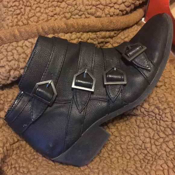 Sam Libby boots l - Picture 5 of 5